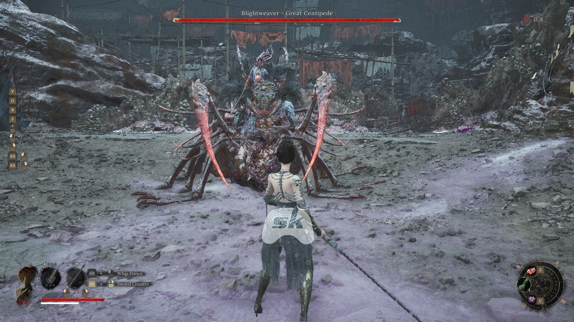 Duel with Blightweaver – Great Centipede in Wuchang: Fallen Feathers (Image via Sportskeeda Gaming || 505 Games)